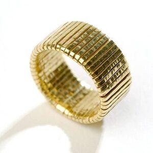ring by world luxury jeweller Daisy Verheyden