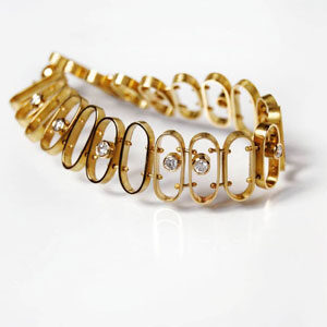 bracelet by jewellery designer Gerhild Kirchner