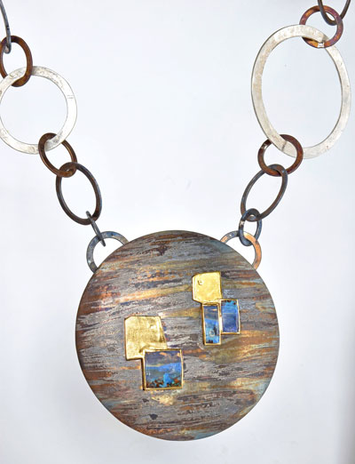 necklace by jewellery designer Martin Spreng